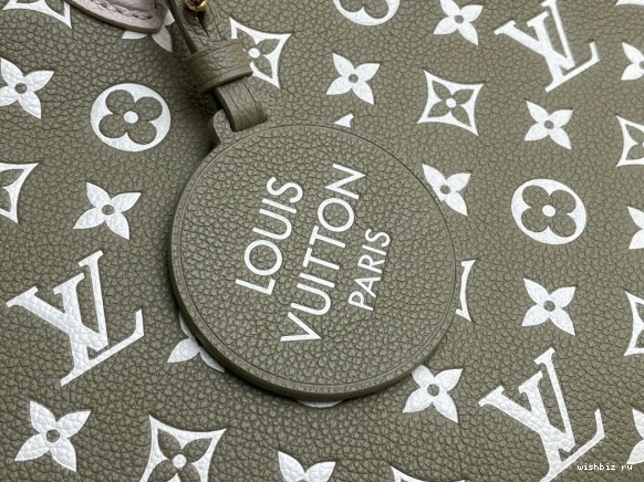 WIS VUITTON ONTHEGO MM LOUIS 0212